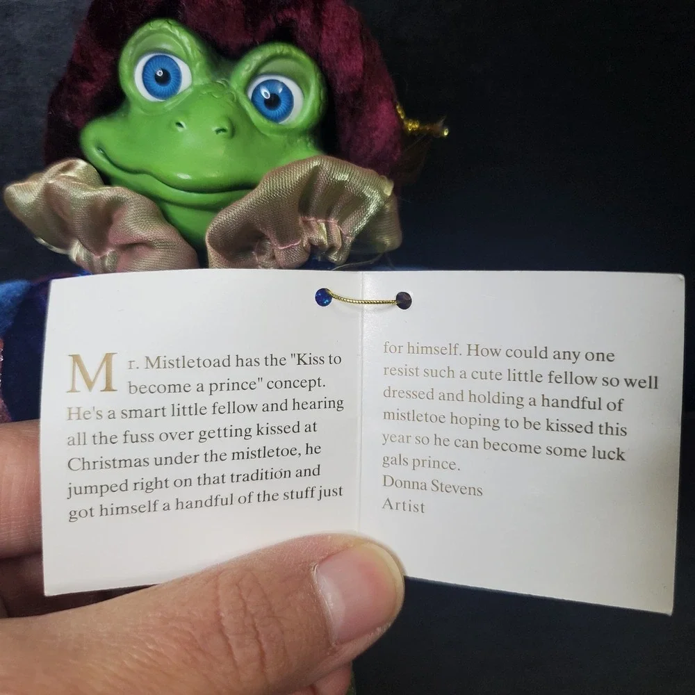 Mr. Mistletoad Frog Prince Christmas‎ Around the World Donna Stevens